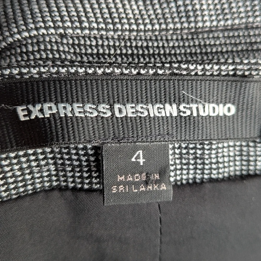 Express Design Studio Grey Textured Pencil Skirt - Size 4 - Y2K Office Chic